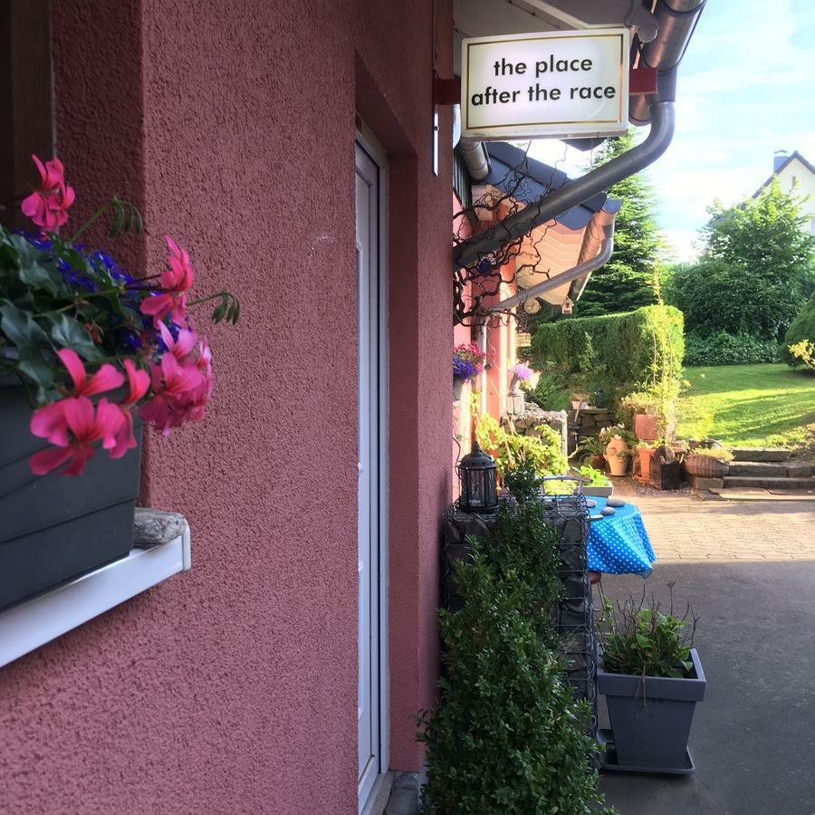 The Place After The Race B&B Müllenbach Eksteriør bilde